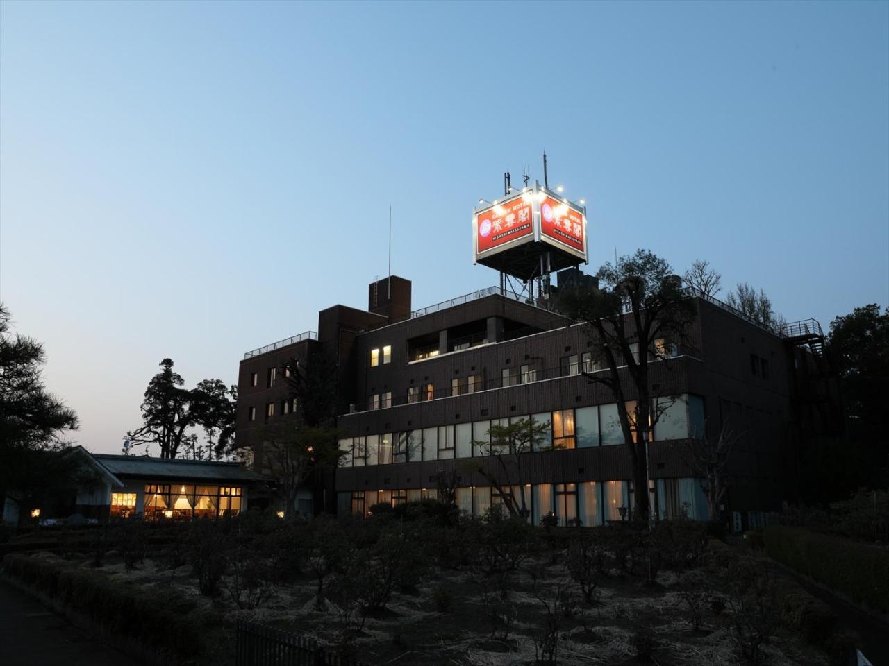 Garden hotel Shiunkaku Higashimatsuyama Bagian luar foto