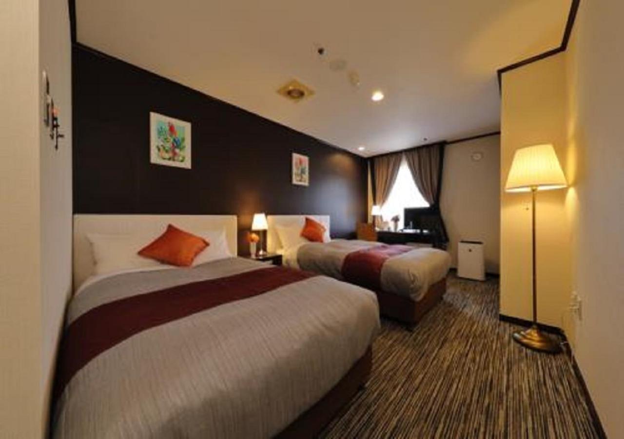 Garden hotel Shiunkaku Higashimatsuyama Bagian luar foto