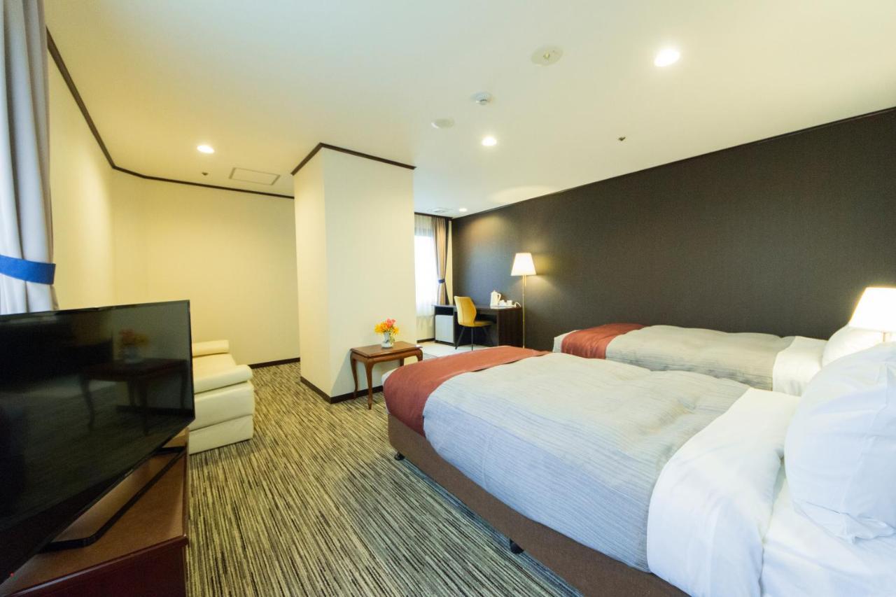 Garden hotel Shiunkaku Higashimatsuyama Bagian luar foto